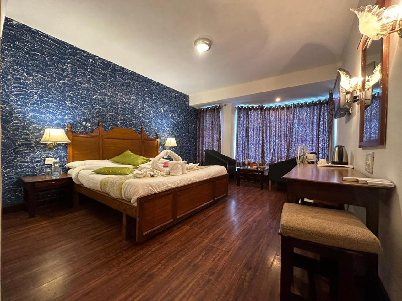 The Quiet Resort Pahalgam Exterior photo