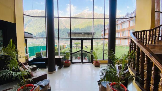 The Quiet Resort Pahalgam Exterior photo